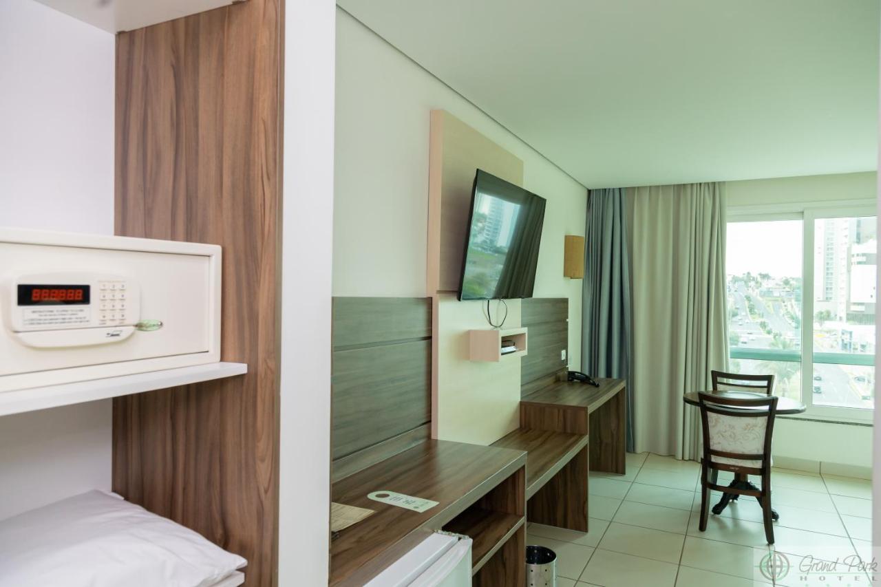 Grand Park 4*
